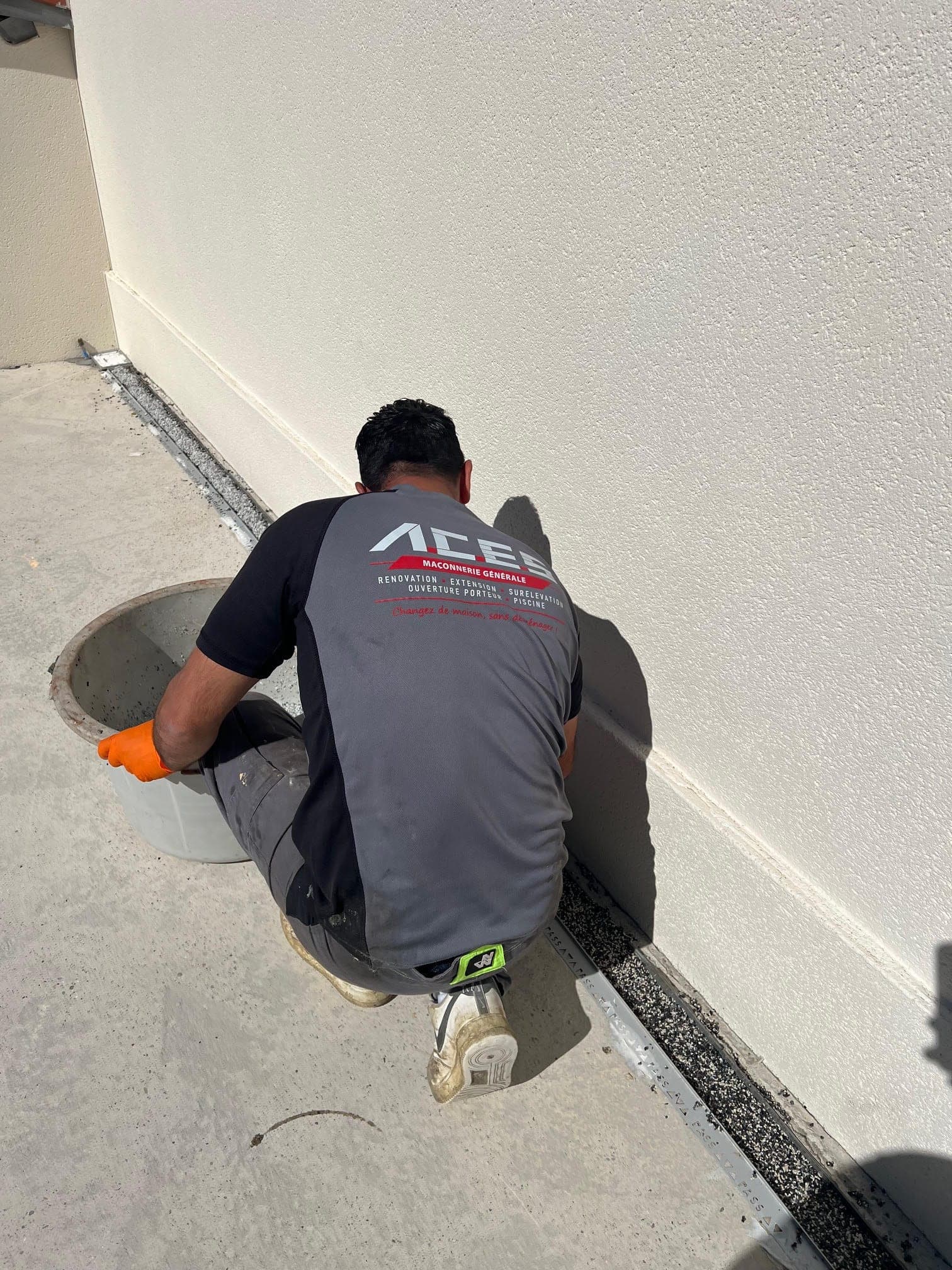 Artisan A.C.E.S au travail sur un chantier de la région toulousaine